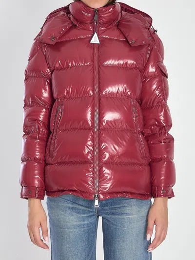 Moncler Maire Hooded Short Down Jacket In Red