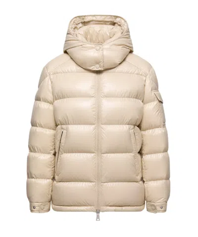 Moncler Maire Hooded Short Down Jacket In Neutral