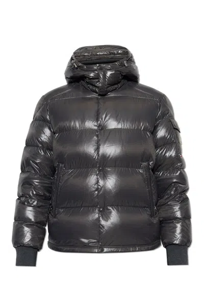 Moncler 'maljasset' Down Jacket In Green