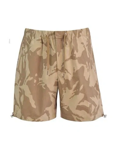 Moncler Bermuda Man Shorts & Bermuda Shorts Beige Size 36 Cotton