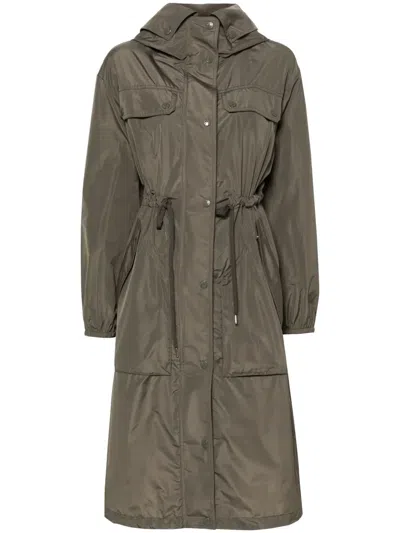 Moncler Mantio Hooded Parka Coat In 绿色