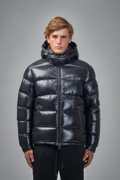 Moncler Men Detachable Hood Padded Down Jacket In Black
