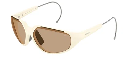 Moncler Me8008 Laszer 500263 Occhiali Da Sole Gialli Per Uomo In Neutral