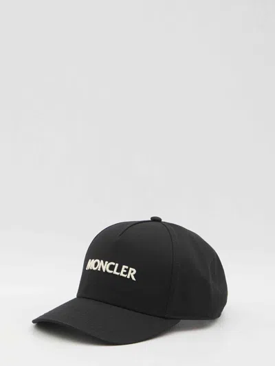 Moncler Men Baseball Cap With Logo In Black