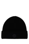 Moncler Men Black Solid Beanie Cap In Black