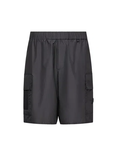 Moncler Men's Cargo Shorts In Blue