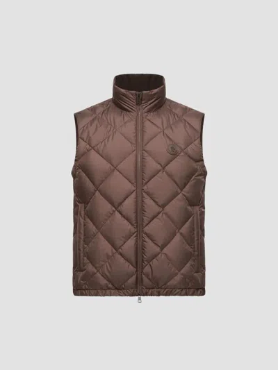 Moncler Men's Chobe Puffer Vest In Brown
