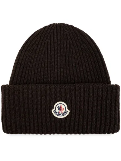Moncler Men Dark Brown Logo Beanie Cap In Black