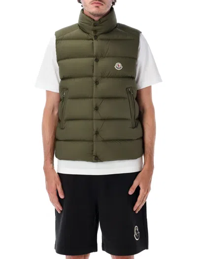 Moncler Green Quilted Logo Jacket In Black