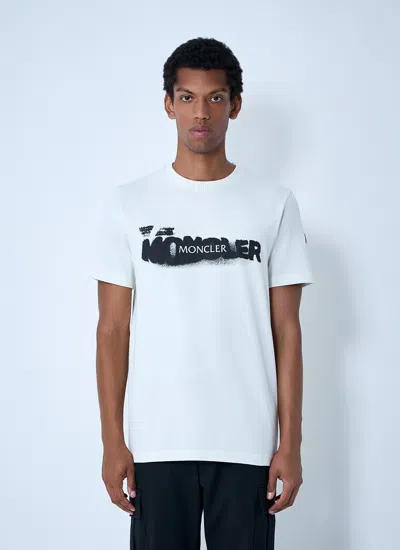 Moncler Men Logo Motif T-shirt In White