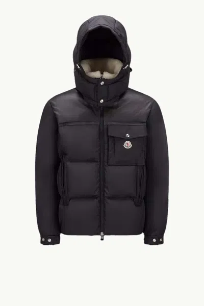 Pre-owned Moncler Men's  Braye Short Down Jacket In Black