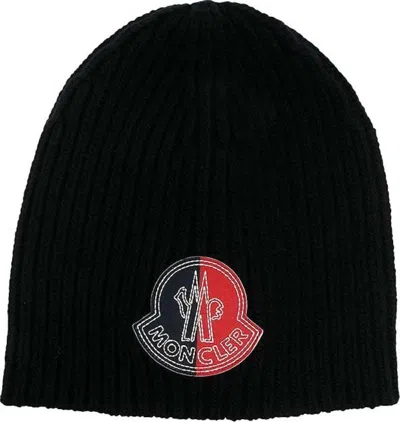 Pre-owned Moncler Men's  Knit Beanie In Black/red