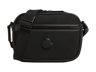 Pre-owned Moncler Men's  Pierrick Waterrepellent Crossbody In Black