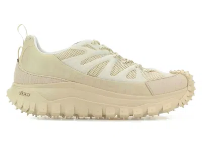 Pre-owned Moncler Men's  Trailgrip Amoeba Sneakers In White