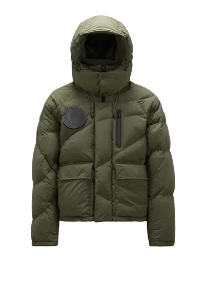 Pre-owned Moncler Men's  X Pharrell Chestnut Short Down Jacket In Dark Green
