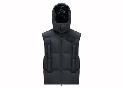 Pre-owned Moncler Men's  X Roc Nation By Jayz Apus Down Vest In Black