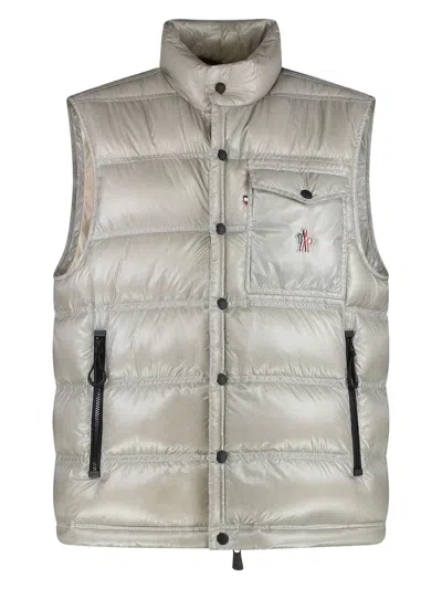 MONCLER MEN'S NANTU PADDED BODYWARMER