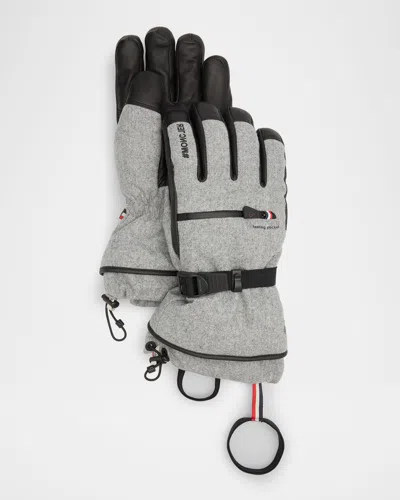 Moncler Men's Padded Gloves In Light Grey
