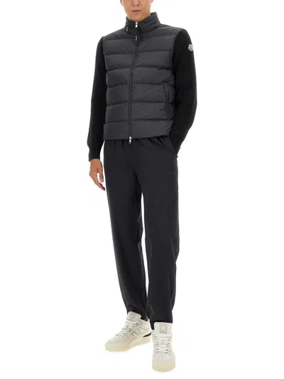 Moncler Men Regular Fit Pants In Black