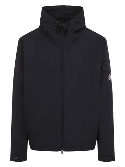 Moncler Sassiere Logo Patch Zip-up Jacket In Black