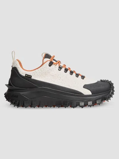 Moncler Waterproof Trailgrip Apex Gtx Sneaker In White