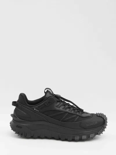 Moncler Men Trailgrip Gtx Sneakers In Black
