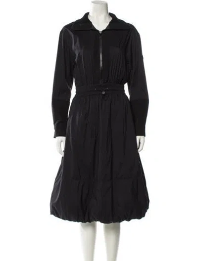 Pre-owned Moncler Midi Length Dress In Black