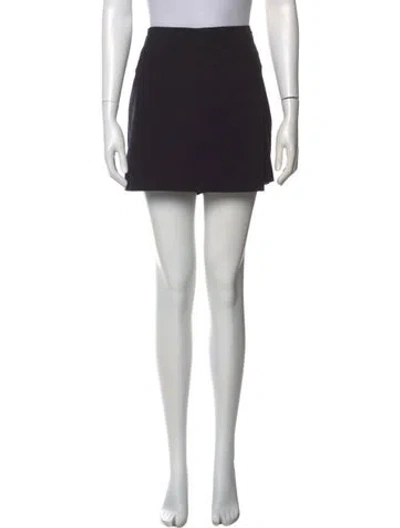 Pre-owned Moncler Mini Shorts In Black