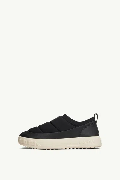MONCLER MONCLER MONCLER ALTIVE SLIP ON LOW TOP SNEAKERS