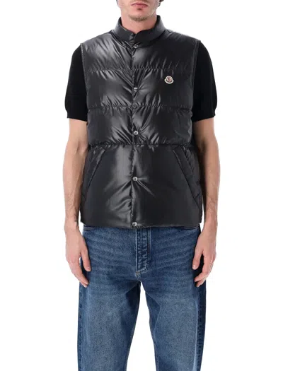 Moncler Restigo Down Gilet In Black