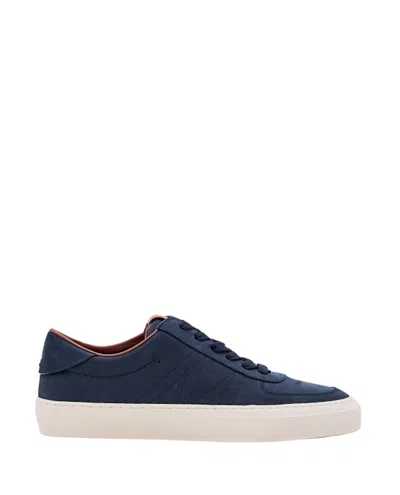 Moncler Monclub Low Top Sneakers In Neutrals