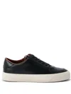 Moncler Men's Classis Low Top Trainers Monclub Crafted With Soft Calf Leather. Rubber Outsole In Schwarz