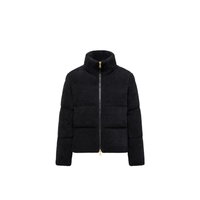 Moncler Mornas Short Down Jacket, Women, Black, Size: 5