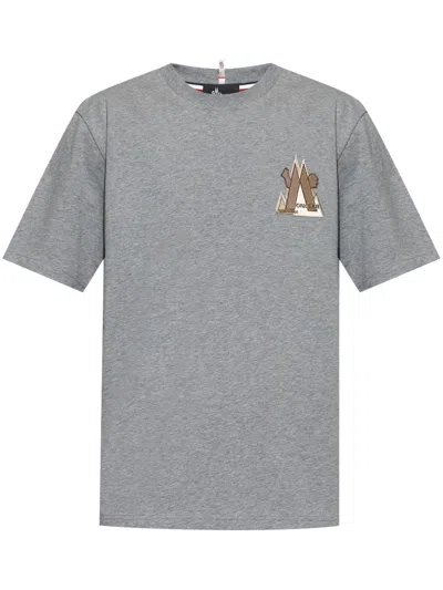 Moncler Mountain Logo Embroidered T-shirt In Grey