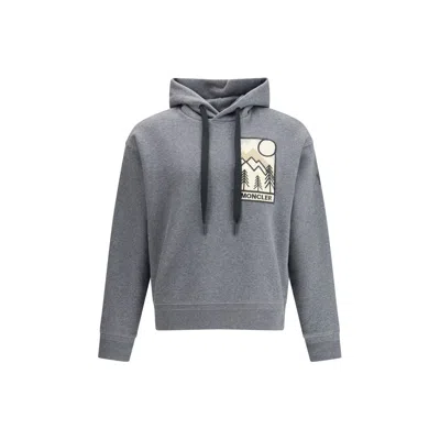 Moncler Mountain-logo Hoodie Sweater In Gray