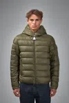Moncler Laveraet Puffer Jacket In Green