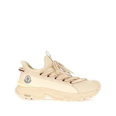 Moncler Neutrals Trainers - Low-tops Men In White