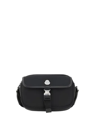 Moncler New Trick Shoulder Bag In Black