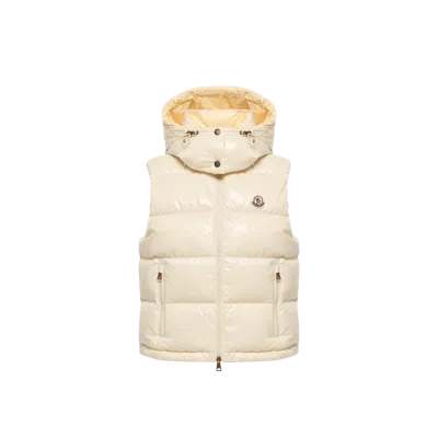 Moncler Niverolle Short Down Vest In Brown