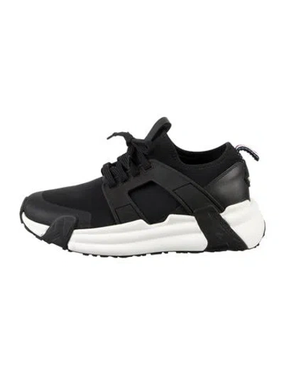 Pre-owned Moncler Nylon Athletic Sneakers In White