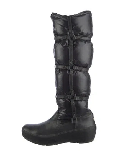 Pre-owned Moncler Nylon Boots In Black