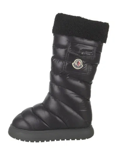 Pre-owned Moncler Nylon Faux Fur Trim Snow Boots In Black