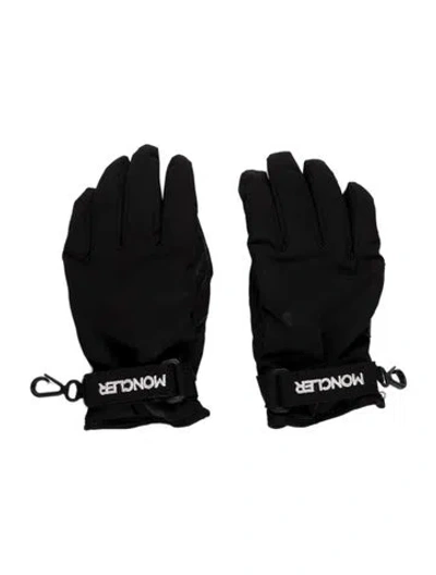 Pre-owned Moncler Nylon Winter Gloves In Black