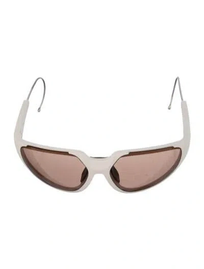 Pre-owned Moncler Oversize Tinted Sunglasses In Neutrals