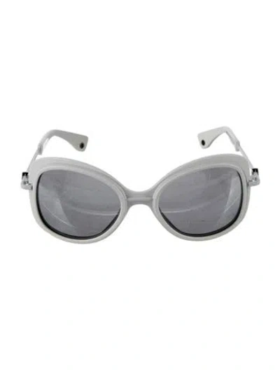 Pre-owned Moncler Oversize Tinted Sunglasses In White