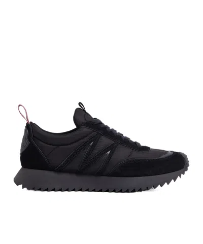 Moncler Pacey Low-top Sneakers In Black