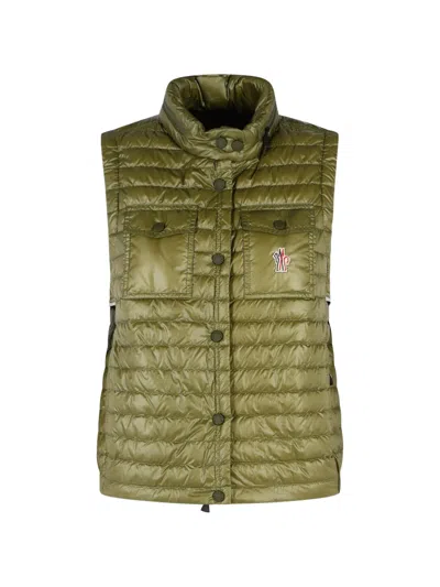 Moncler Padded Buttoned Gilet In Green