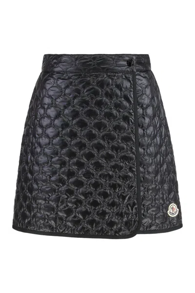 MONCLER MONCLER PADDED MINI SKIRT WITH QUILTED PATTERN.