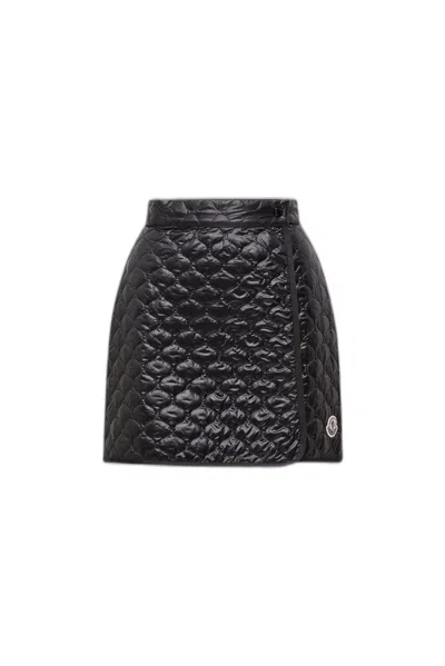 Moncler Padded Mini Skirt With Quilted Pattern. In Black