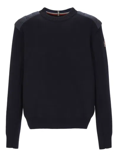 Moncler Crew Neck Sweater With Quilted Shoulder Design In Black